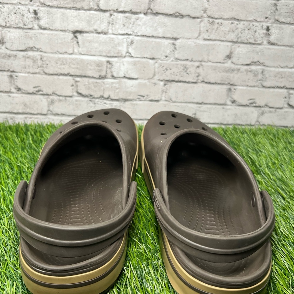 Crocs CROCBAND Clog BROWN/w Tan Sole Stripe Sz Men 6 Women 8 CLASSY & COMFY! - Picture 4 of 9